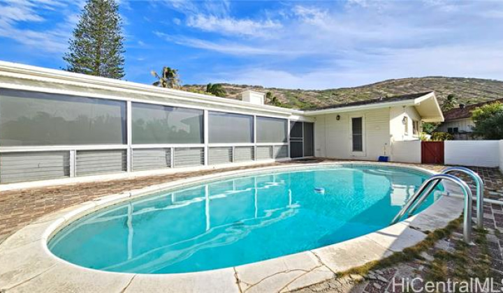 104 Waialeale Street,Honolulu,Hawaii,96825,3 Bedrooms Bedrooms,2 BathroomsBathrooms,Single family,Waialeale,18371243