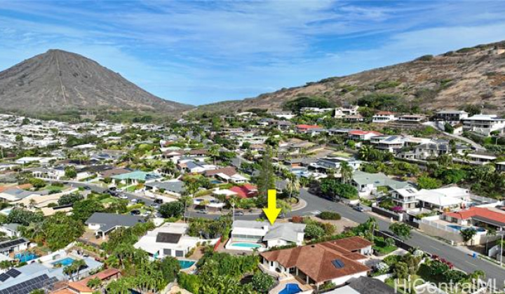 104 Waialeale Street,Honolulu,Hawaii,96825,3 Bedrooms Bedrooms,2 BathroomsBathrooms,Single family,Waialeale,18371243