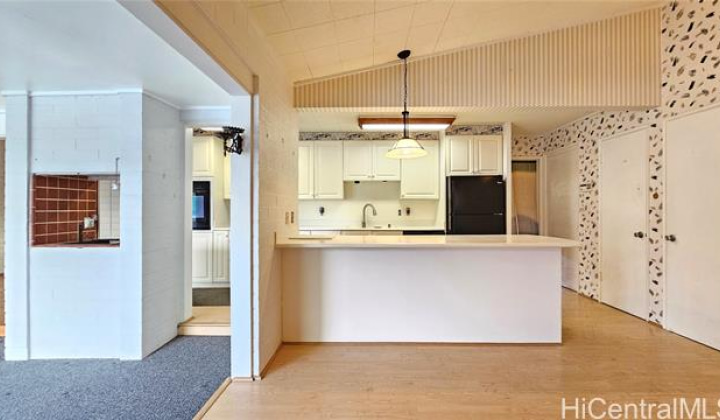 104 Waialeale Street,Honolulu,Hawaii,96825,3 Bedrooms Bedrooms,2 BathroomsBathrooms,Single family,Waialeale,18371243