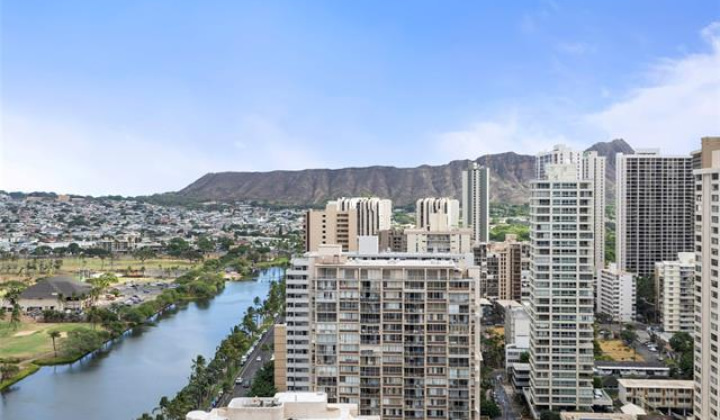2345 Ala Wai Boulevard,Honolulu,Hawaii,96815,1 バスルームバスルーム,コンド / タウンハウス,Ala Wai,16,18371407