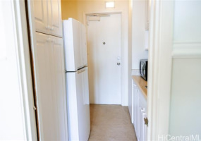 2240 Kuhio Avenue,Honolulu,Hawaii,96815,3 Bedrooms Bedrooms,3 BathroomsBathrooms,Condo/Townhouse,Kuhio,38,18873275