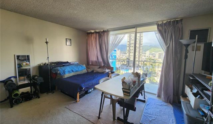 1925 Kalakaua Avenue,Honolulu,Hawaii,96815,1 ベッドルーム ベッドルーム,1 バスルームバスルーム,コンド / タウンハウス,Kalakaua,1407,18371456