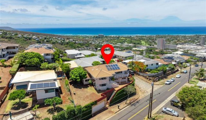 1703 Paula Drive,Honolulu,Hawaii,96816,5 ベッドルーム ベッドルーム,3 バスルームバスルーム,一戸建て,Paula,18815398