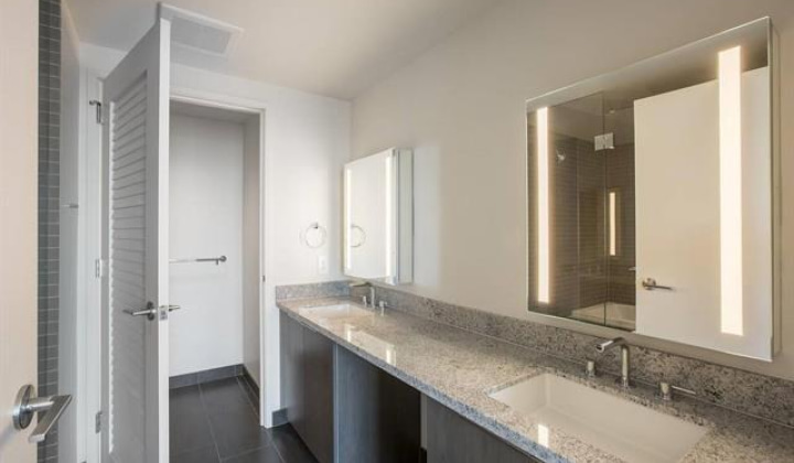 1001 Queen Street,Honolulu,Hawaii,96814,3 Bedrooms Bedrooms,3 BathroomsBathrooms,Condo/Townhouse,Queen,31,18371709