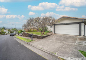 1335 Onioni Street,Kailua,Hawaii,96734,4 ベッドルーム ベッドルーム,2 バスルームバスルーム,一戸建て,Onioni,18815958