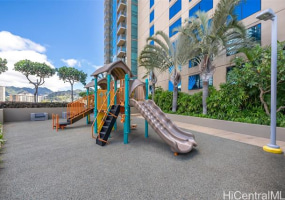 1200 Queen Emma Street,Honolulu,Hawaii,96813,2 ベッドルーム ベッドルーム,2 バスルームバスルーム,コンド / タウンハウス,Queen Emma,17,18372116