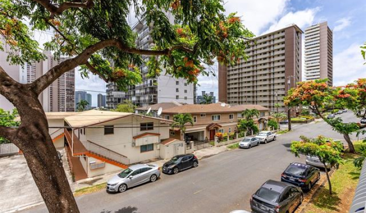 1020 Green Street,Honolulu,Hawaii,96822,1 ベッドルーム ベッドルーム,1 バスルームバスルーム,コンド / タウンハウス,Green,2,18372146