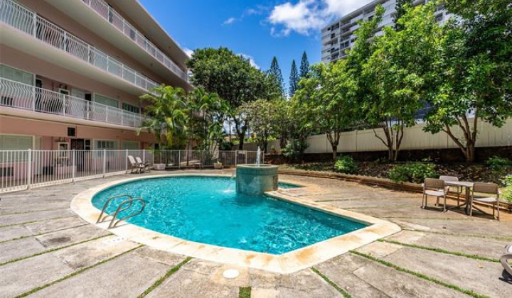 1020 Green Street,Honolulu,Hawaii,96822,1 ベッドルーム ベッドルーム,1 バスルームバスルーム,コンド / タウンハウス,Green,2,18372146