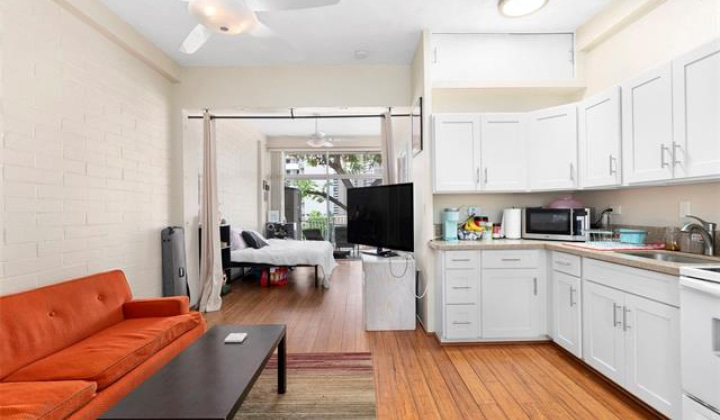 1020 Green Street,Honolulu,Hawaii,96822,1 ベッドルーム ベッドルーム,1 バスルームバスルーム,コンド / タウンハウス,Green,2,18372146