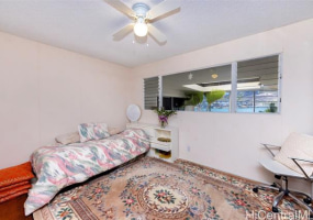 675 Kaumakani Street,Honolulu,Hawaii,96825,5 ベッドルーム ベッドルーム,3 バスルームバスルーム,一戸建て,Kaumakani,18372265