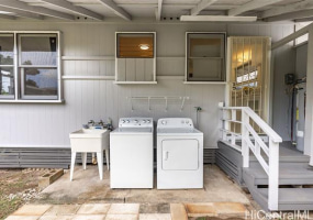 548 Kuaaina Way,Kailua,Hawaii,96734,2 ベッドルーム ベッドルーム,1 バスルームバスルーム,一戸建て,Kuaaina,18372647