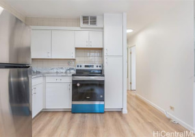 402 Iolani Avenue,Honolulu,Hawaii,96813,2 ベッドルーム ベッドルーム,1 バスルームバスルーム,コンド / タウンハウス,Iolani,2,18816493