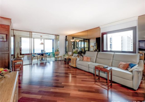 1650 Ala Moana Boulevard,Honolulu,Hawaii,96815,3 ベッドルーム ベッドルーム,3 バスルームバスルーム,コンド / タウンハウス,Ala Moana,38,18372952