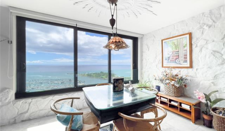 1650 Ala Moana Boulevard,Honolulu,Hawaii,96815,3 ベッドルーム ベッドルーム,3 バスルームバスルーム,コンド / タウンハウス,Ala Moana,38,18372952