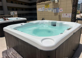 444 Niu Street,Honolulu,Hawaii,96815,1 BathroomBathrooms,Condo/Townhouse,Niu,14,18373021