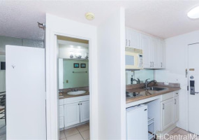 1700 Ala Moana Boulevard,Honolulu,Hawaii,96815,1 バスルームバスルーム,コンド / タウンハウス,Ala Moana,6,18817658