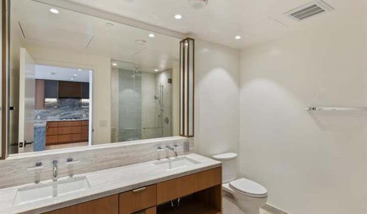 1100 Ala Moana Boulevard,Honolulu,Hawaii,96814,1 Bedroom Bedrooms,1 BathroomBathrooms,Condo/Townhouse,Ala Moana,28,18373455