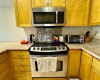 421 Olohana Street,Honolulu,Hawaii,96815,2 ベッドルーム ベッドルーム,2 バスルームバスルーム,コンド / タウンハウス,Olohana,6,18373694