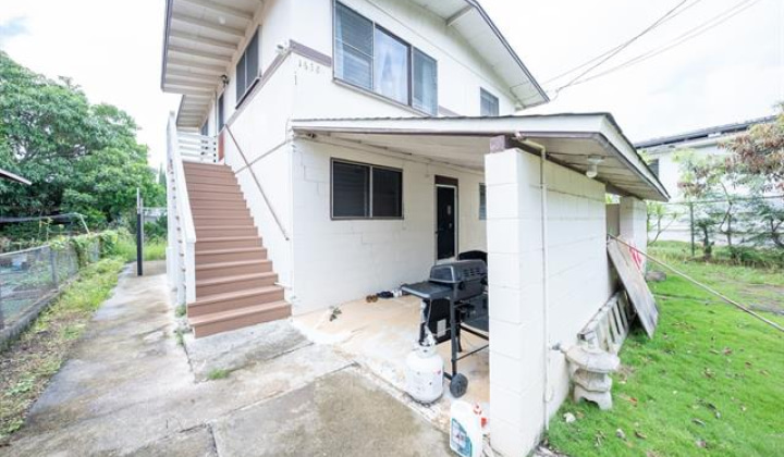 1638 Oo Lane,Honolulu,Hawaii,96817,4 ベッドルーム ベッドルーム,2 バスルームバスルーム,一戸建て,Oo,18373992