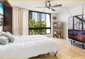 300 Wai Nani Way,Honolulu,Hawaii,96815,1 バスルームバスルーム,コンド / タウンハウス,Wai Nani,6,18374114