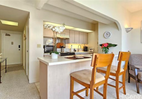 2500 Kalakaua Avenue,Honolulu,Hawaii,96815,1 BathroomBathrooms,Condo/Townhouse,Kalakaua,16,18374296
