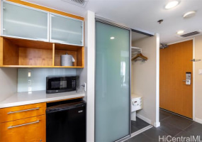 410 Atkinson Drive,Honolulu,Hawaii,96814,1 ベッドルーム ベッドルーム,1 バスルームバスルーム,コンド / タウンハウス,Atkinson,30,18374393