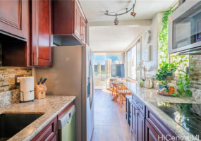 2410 Cleghorn Street,Honolulu,Hawaii,96815,1 ベッドルーム ベッドルーム,1 バスルームバスルーム,コンド / タウンハウス,Cleghorn,28,18374430