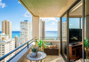 2410 Cleghorn Street,Honolulu,Hawaii,96815,1 ベッドルーム ベッドルーム,1 バスルームバスルーム,コンド / タウンハウス,Cleghorn,28,18374430