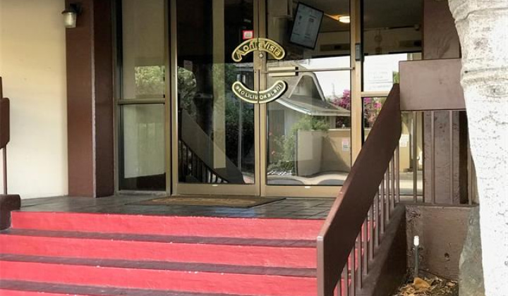 320 Liliuokalani Avenue,Honolulu,Hawaii,96815,2 ベッドルーム ベッドルーム,1 バスルームバスルーム,コンド / タウンハウス,Liliuokalani,8,18374498