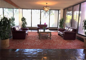 320 Liliuokalani Avenue,Honolulu,Hawaii,96815,2 ベッドルーム ベッドルーム,1 バスルームバスルーム,コンド / タウンハウス,Liliuokalani,8,18374498