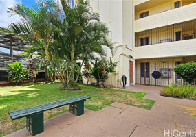 910 Ahana Street,Honolulu,Hawaii,96814,2 ベッドルーム ベッドルーム,1 バスルームバスルーム,コンド / タウンハウス,Ahana,10,18374646