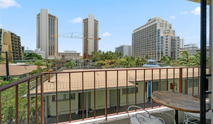 222 Kaiulani Avenue,Honolulu,Hawaii,96815,2 ベッドルーム ベッドルーム,1 バスルームバスルーム,コンド / タウンハウス,Kaiulani,5,18374902