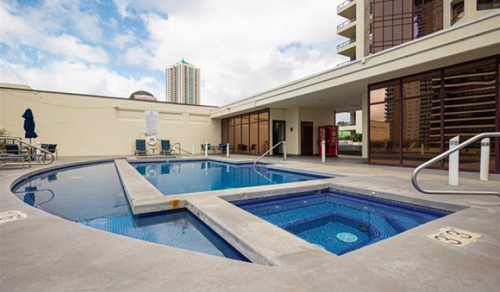 725 Kapiolani Boulevard,Honolulu,Hawaii,96813,3 ベッドルーム ベッドルーム,3 バスルームバスルーム,コンド / タウンハウス,Kapiolani,39,18820644