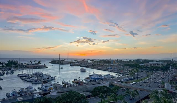 1100 Ala Moana Boulevard,Honolulu,Hawaii,96814,2 Bedrooms Bedrooms,2 BathroomsBathrooms,Condo/Townhouse,Ala Moana,9,18375392