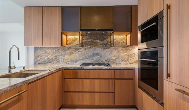 1100 Ala Moana Boulevard,Honolulu,Hawaii,96814,2 Bedrooms Bedrooms,2 BathroomsBathrooms,Condo/Townhouse,Ala Moana,9,18375392