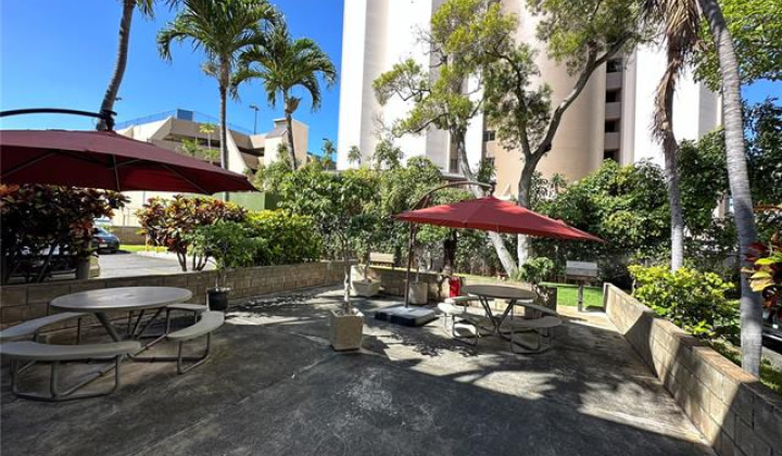 2525 Date Street,Honolulu,Hawaii,96826,1 バスルームバスルーム,コンド / タウンハウス,Date,21,18375914