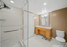 1177 Queen Street,Honolulu,Hawaii,96814,3 Bedrooms Bedrooms,2 BathroomsBathrooms,Condo/Townhouse,Queen,40,18376062