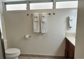 2161 Kalia Road,Honolulu,Hawaii,96815,1 Bedroom Bedrooms,1 BathroomBathrooms,Condo/Townhouse,Kalia,4,18376386