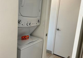 2161 Kalia Road,Honolulu,Hawaii,96815,1 Bedroom Bedrooms,1 BathroomBathrooms,Condo/Townhouse,Kalia,4,18376386