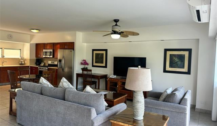 2161 Kalia Road,Honolulu,Hawaii,96815,1 Bedroom Bedrooms,1 BathroomBathrooms,Condo/Townhouse,Kalia,4,18376386