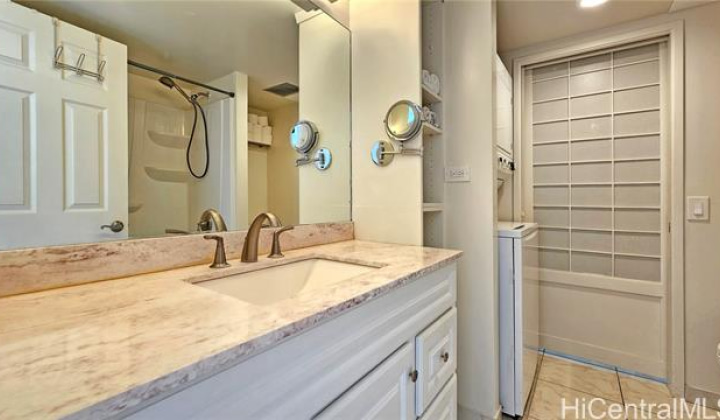444 Nahua Street,Honolulu,Hawaii,96815,1 ベッドルーム ベッドルーム,1 バスルームバスルーム,コンド / タウンハウス,Nahua,17,18376521