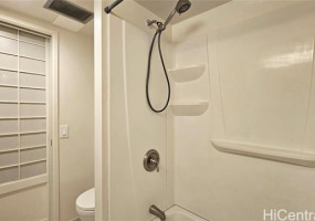 444 Nahua Street,Honolulu,Hawaii,96815,1 ベッドルーム ベッドルーム,1 バスルームバスルーム,コンド / タウンハウス,Nahua,17,18376521