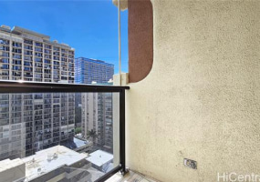 444 Nahua Street,Honolulu,Hawaii,96815,1 ベッドルーム ベッドルーム,1 バスルームバスルーム,コンド / タウンハウス,Nahua,17,18376521