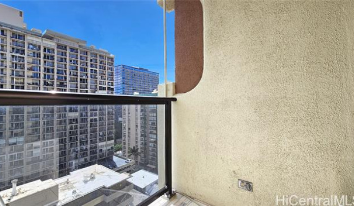 444 Nahua Street,Honolulu,Hawaii,96815,1 ベッドルーム ベッドルーム,1 バスルームバスルーム,コンド / タウンハウス,Nahua,17,18376521