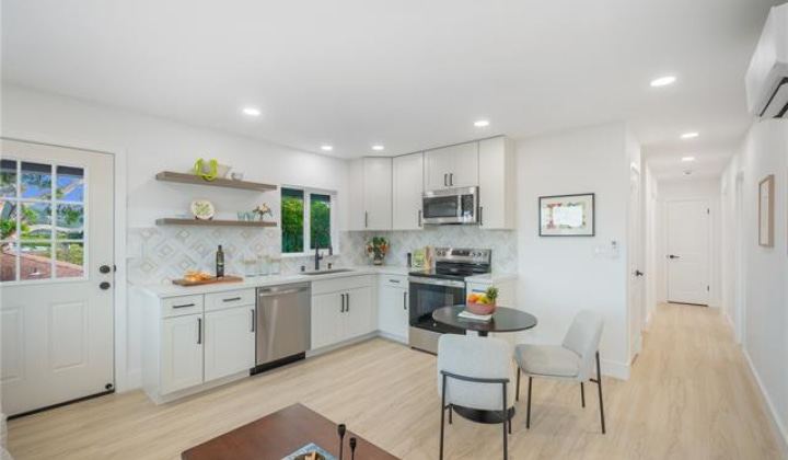 723 Kahoa Drive,Kailua,Hawaii,96734,5 Bedrooms Bedrooms,3 BathroomsBathrooms,Single family,Kahoa,18376735