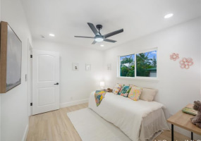 723 Kahoa Drive,Kailua,Hawaii,96734,5 Bedrooms Bedrooms,3 BathroomsBathrooms,Single family,Kahoa,18376735