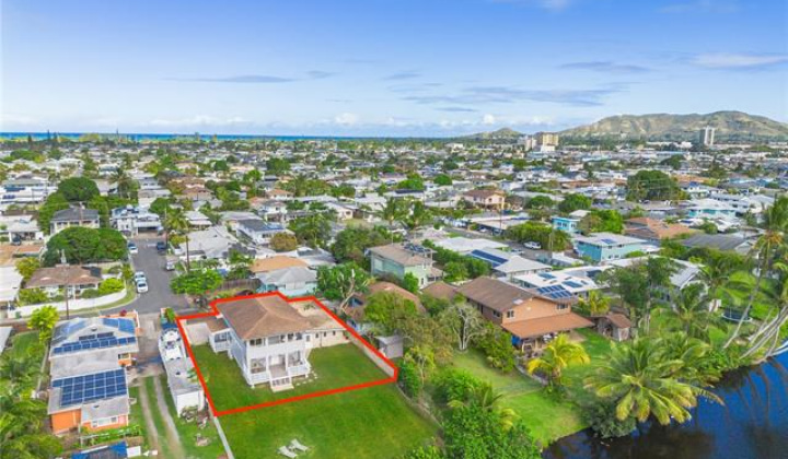 723 Kahoa Drive,Kailua,Hawaii,96734,5 Bedrooms Bedrooms,3 BathroomsBathrooms,Single family,Kahoa,18376735