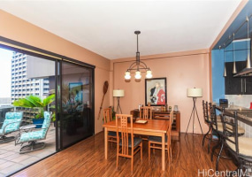 1088 Bishop Street,Honolulu,Hawaii,96813,1 Bedroom Bedrooms,1 BathroomBathrooms,Condo/Townhouse,Bishop,11,18376885