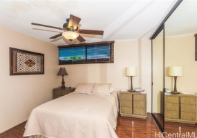 1088 Bishop Street,Honolulu,Hawaii,96813,1 Bedroom Bedrooms,1 BathroomBathrooms,Condo/Townhouse,Bishop,11,18376885