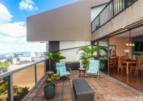 1088 Bishop Street,Honolulu,Hawaii,96813,1 Bedroom Bedrooms,1 BathroomBathrooms,Condo/Townhouse,Bishop,11,18376885